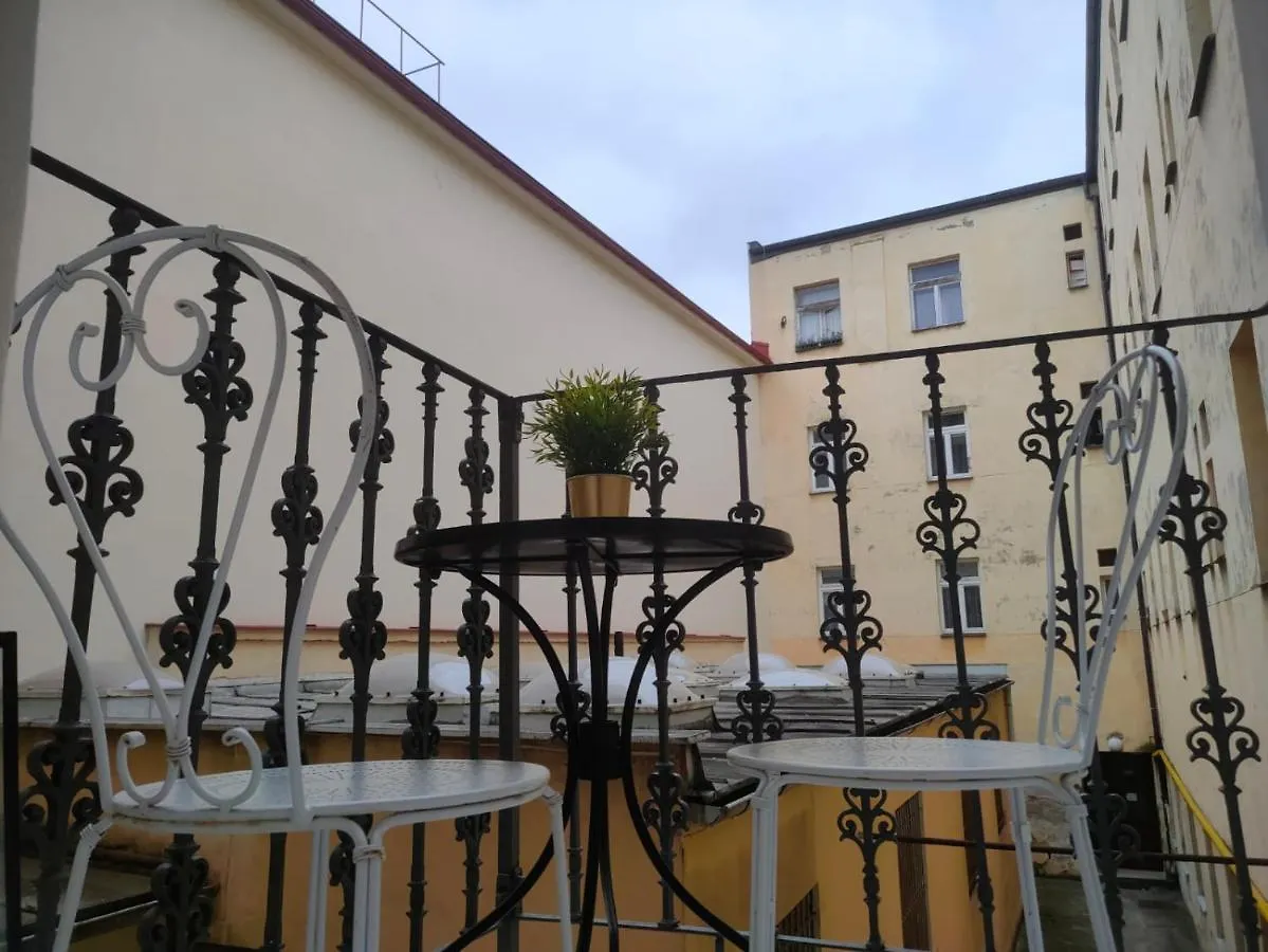 Glamour Frida Apartment Prag