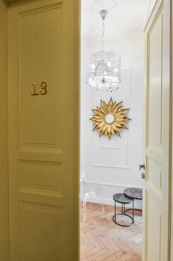 Glamour Frida Apartment Prag