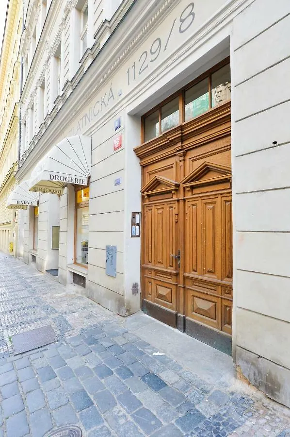 Glamour Frida Apartment Prag 0*,