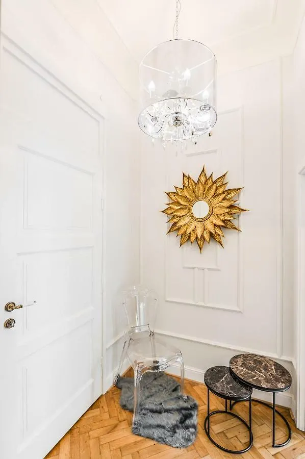 Glamour Frida Apartment Prag