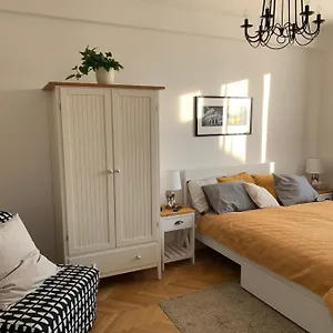Apartment Anenska By Charles Bridge 1, Prag