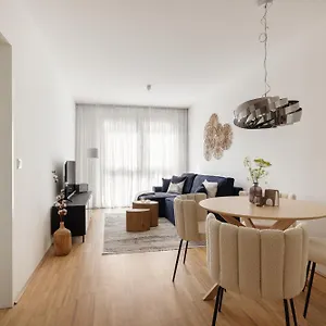 Coho Mit Hauseigener Tiefgarage Apartment Wien